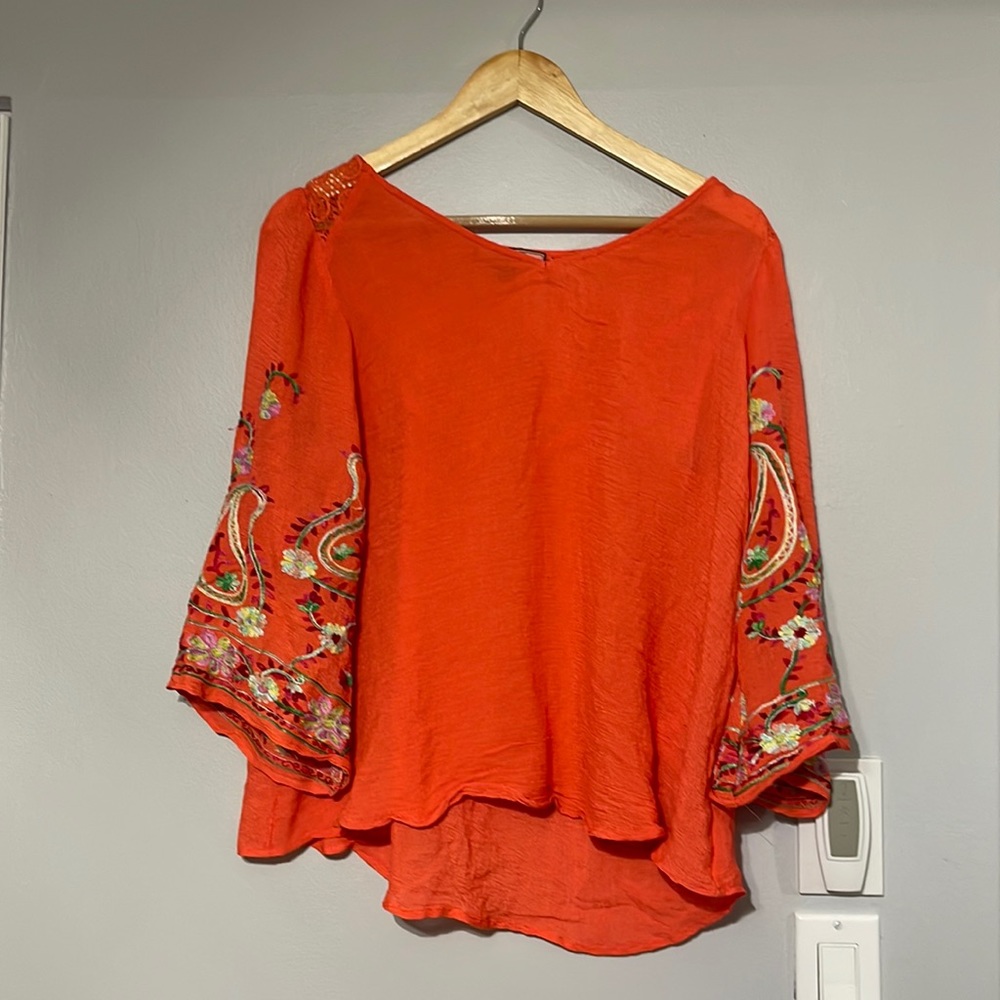 Embroider Loose-fit Blouse